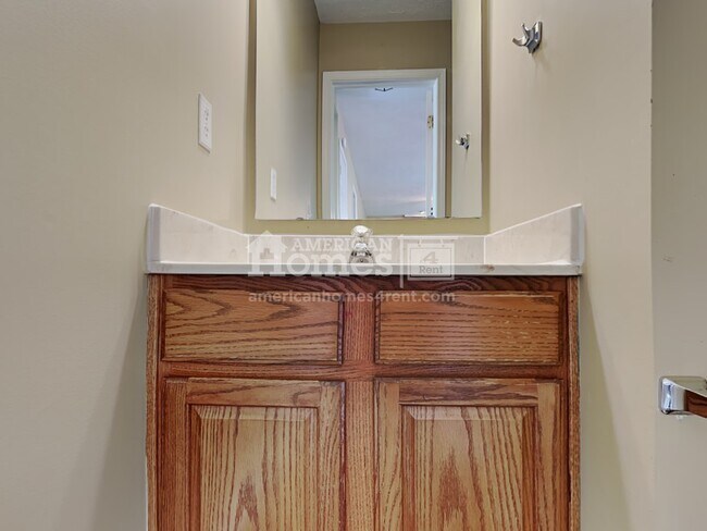 Building Photo - 720 Burr Oak Drive