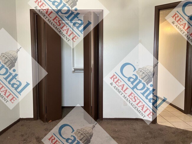 Building Photo - Welcome Home!