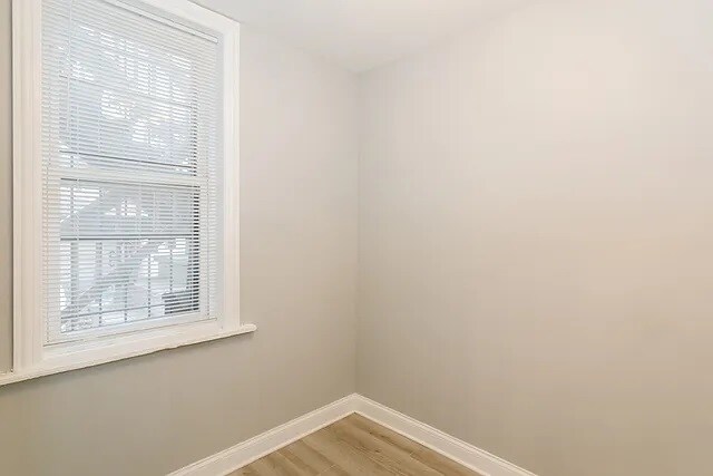 Building Photo - 834 N Mozart St