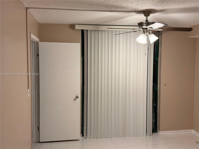 Building Photo - 11800 SW 18th St