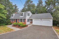 Building Photo - 77 Hemlock Ridge