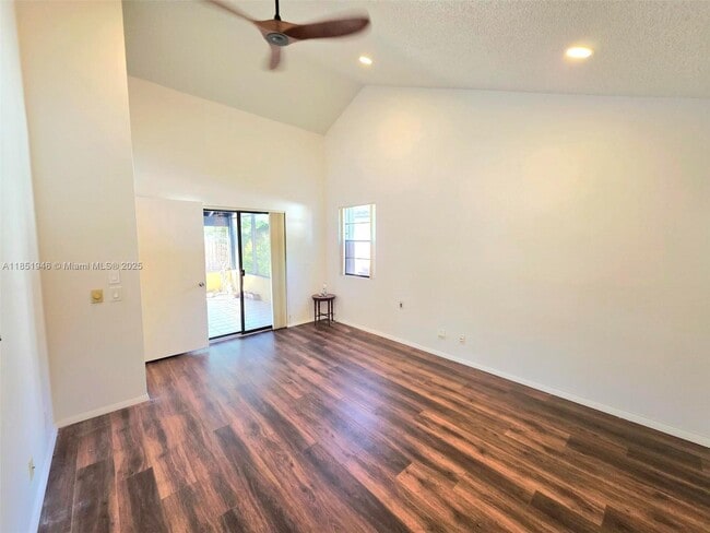 Building Photo - 2320 Dover