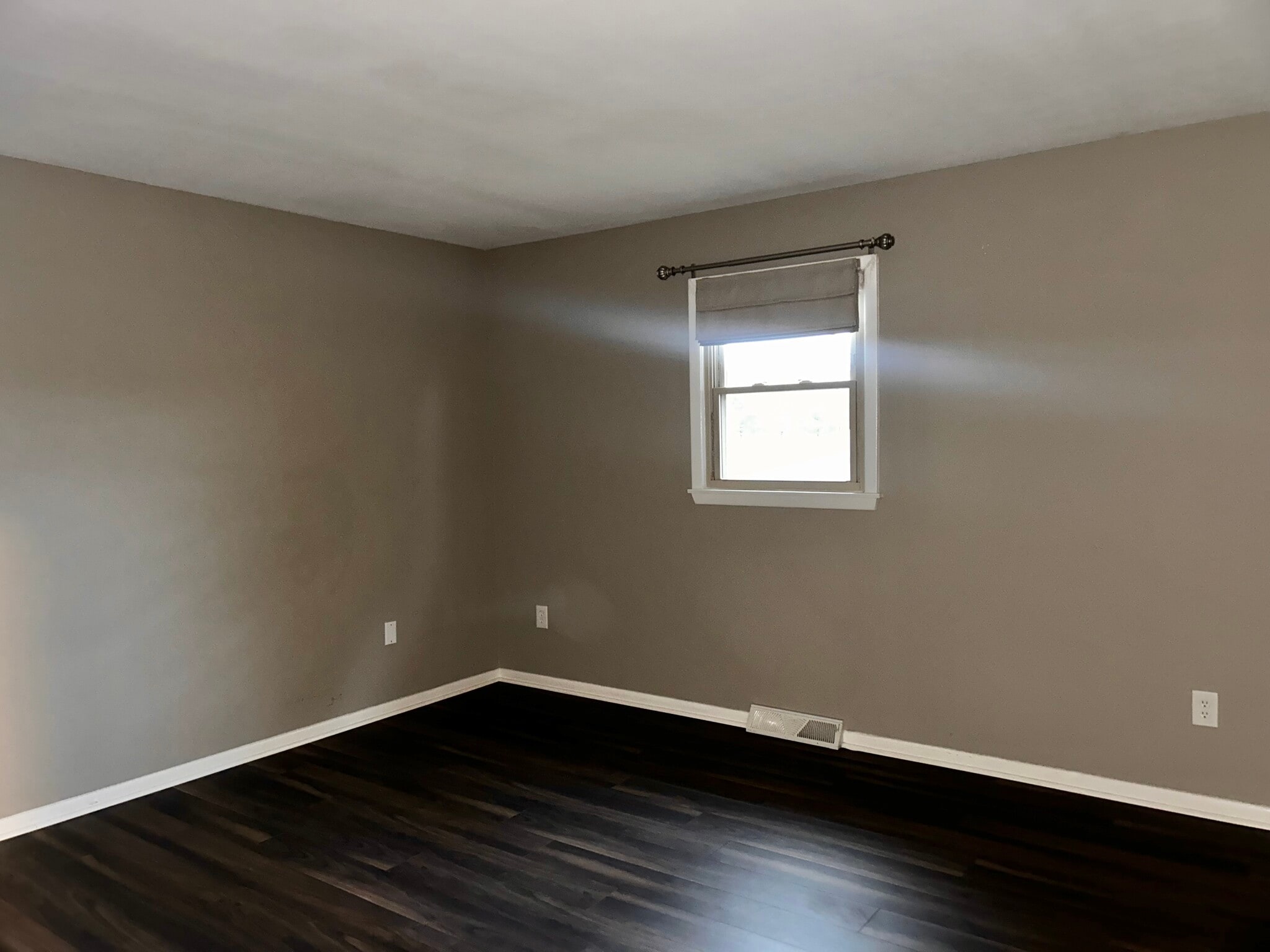 Building Photo - 292 Washington St