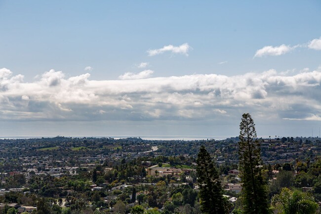 Building Photo - Mt. Helix Ranch Home with Views