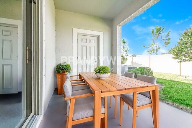 Building Photo - 14211 Riva Ridge Pl