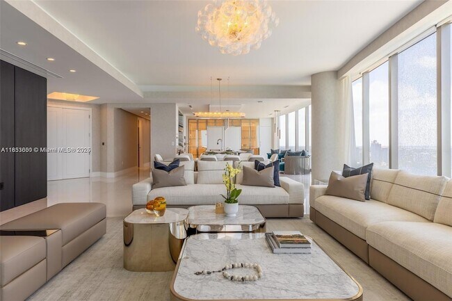 Building Photo - 17975 Collins Ave