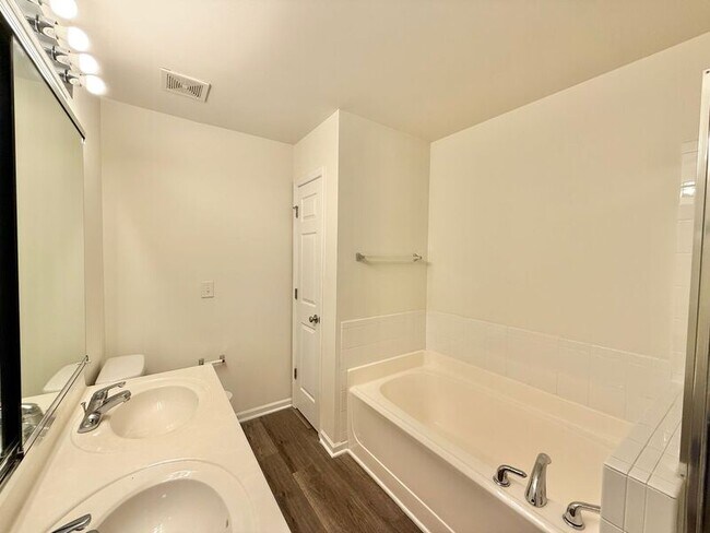 Building Photo - 1310 Canyon Rock Court