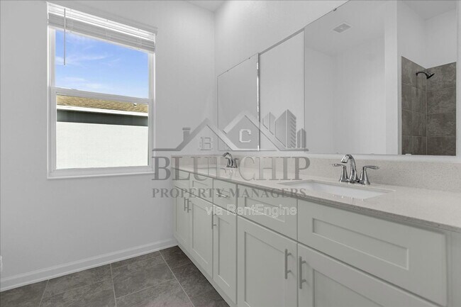 Building Photo - 3042 Country Side Dr