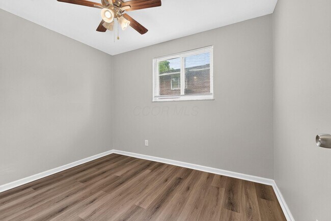 Building Photo - 940 Ferndale Pl