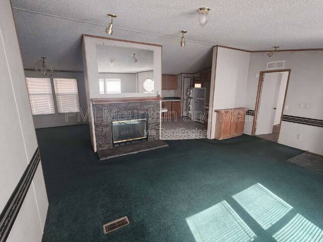 Building Photo - 9 Misty Mountain Way