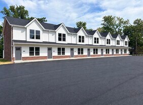 Building Photo - 1038 IN-46
