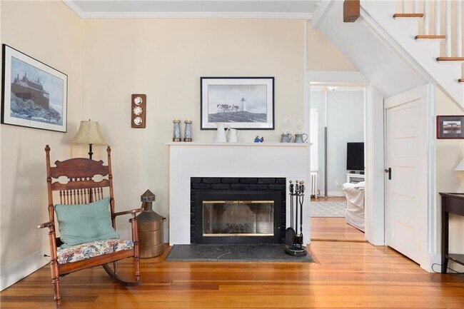 Building Photo - 59 Mt Hope Ave