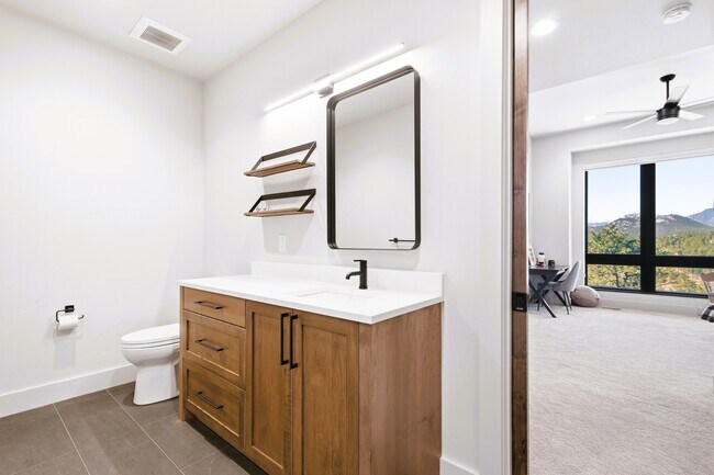 Building Photo - 4475 Forest Trail