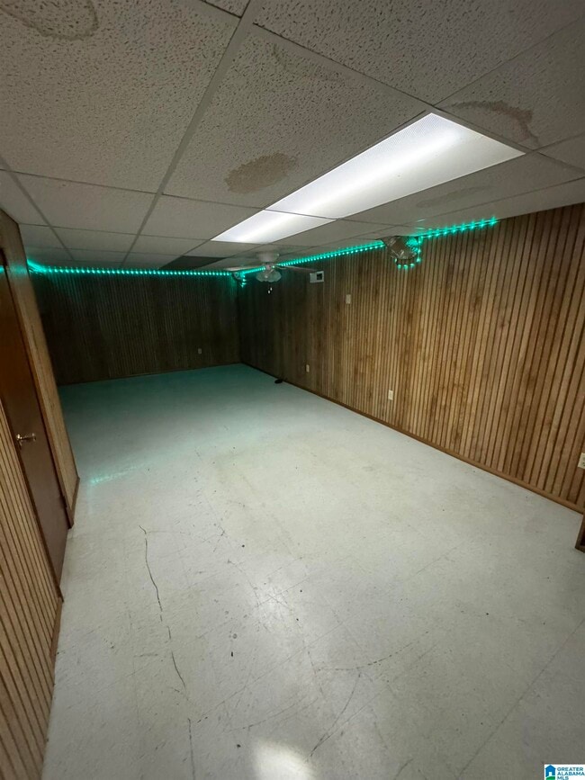 Building Photo - 173 Co Rd 1154