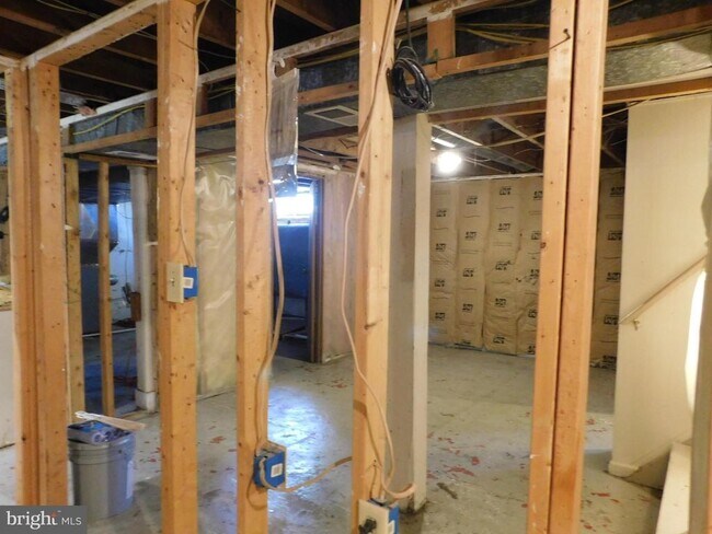 Building Photo - 2251 Senseny Rd