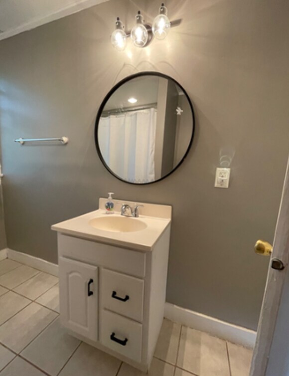 Upstairs Bathroom - 244 Oak St