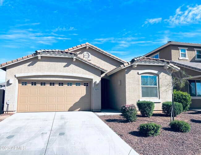 Primary Photo - 3273 S Miller Dr