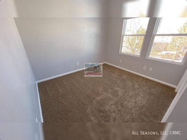 Building Photo - 8525 Pepperridge Dr