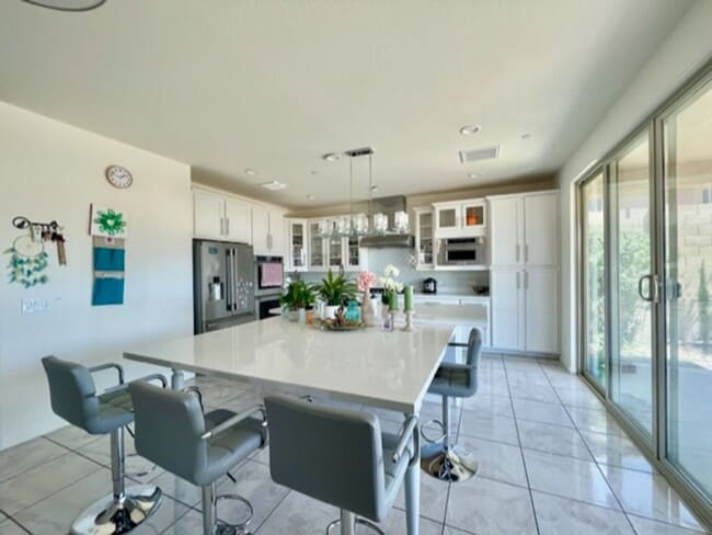 Building Photo - COMING SOON !! Beautifully upgraded 4 BD /3 BA plus Den home in the desirable subdivision of Tier...