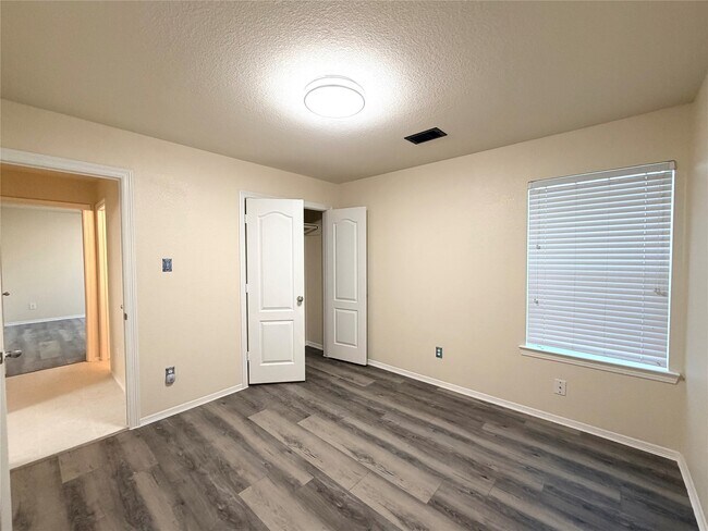 Building Photo - 19418 Cypress Rose Ct