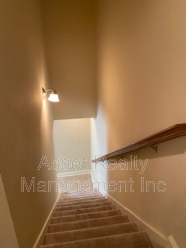 Building Photo - 4730 Forest Landing Way