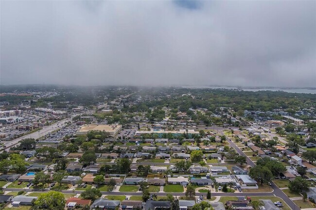 Building Photo - 11424 79th Ave