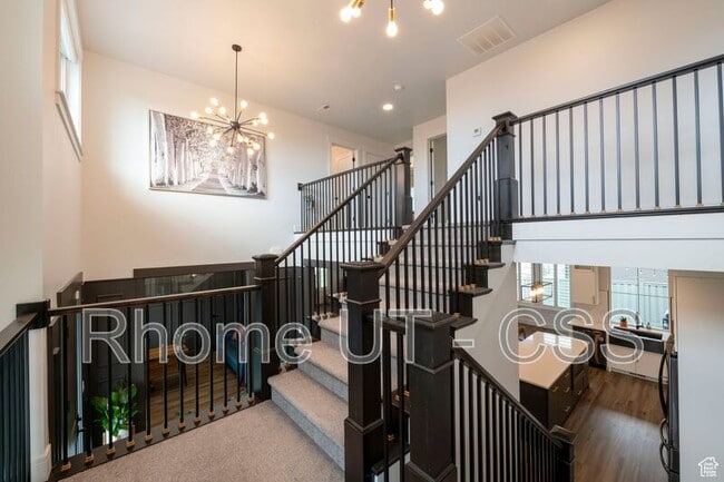 Building Photo - 52 N 400 W