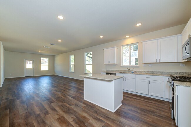 Building Photo - New Construction Rental Home in NW Side.