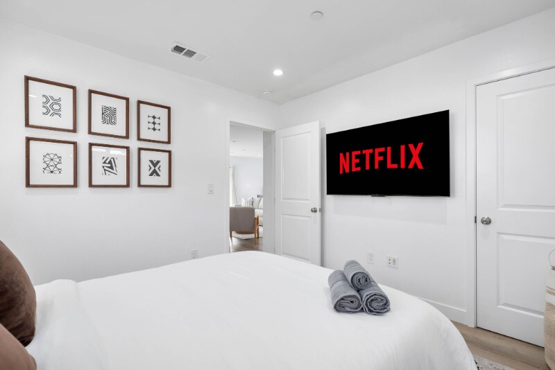 Building Photo - 1427 254th St