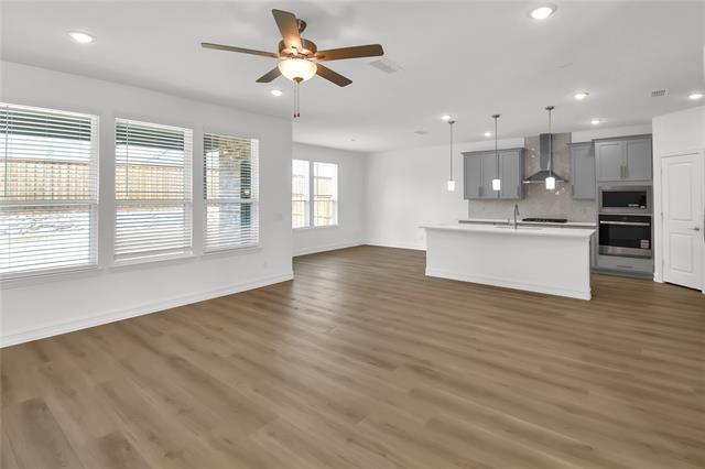 Building Photo - 3900 Lynx Ct