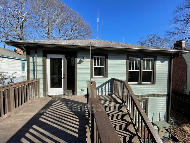 Building Photo - 228 Mayson Ave NE