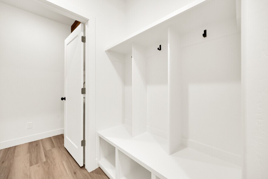 Mudroom - 1605 S 1100 W