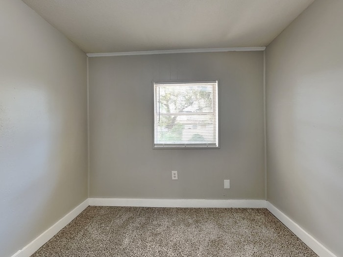 Building Photo - 5701 E 30th Ave