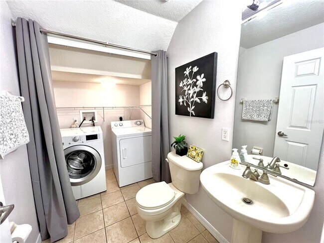 Building Photo - 207 Penmark Stone Pl