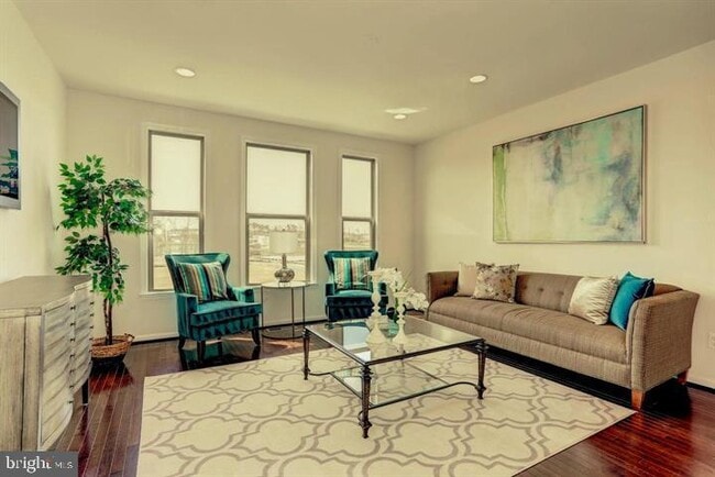 Building Photo - 42346 Alder Forest Terrace