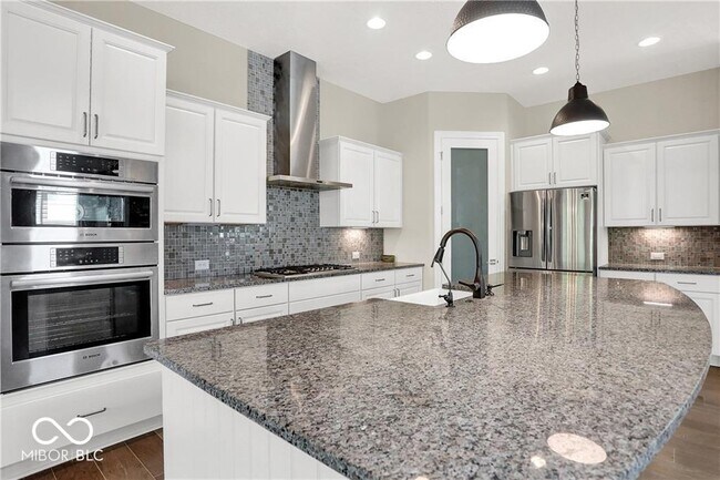 Building Photo - 12167 Silvara Ct