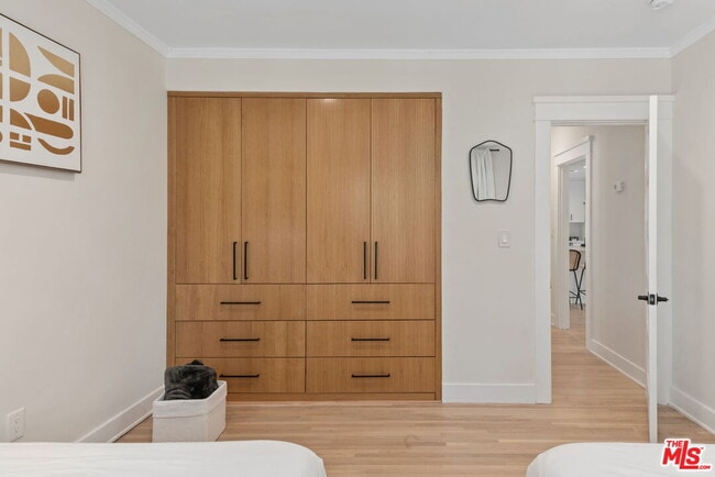 Building Photo - 1224 N Ogden Dr