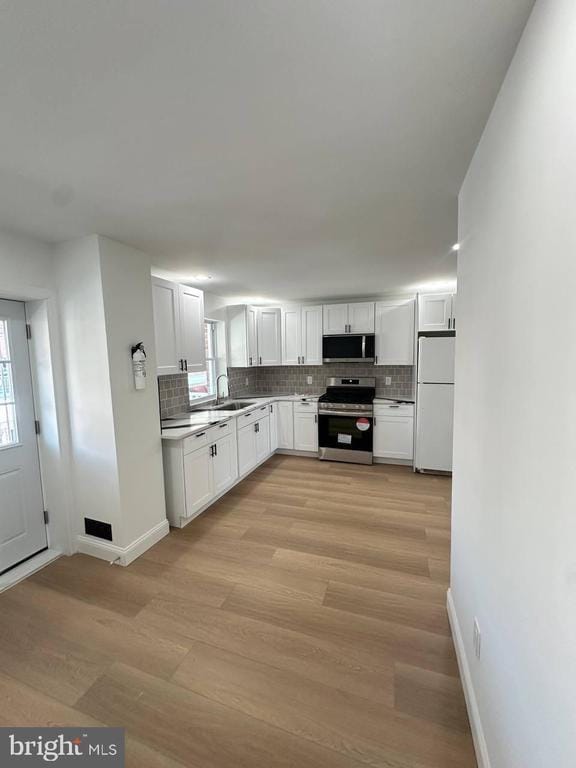 Building Photo - 3125 Belgreen Terrace