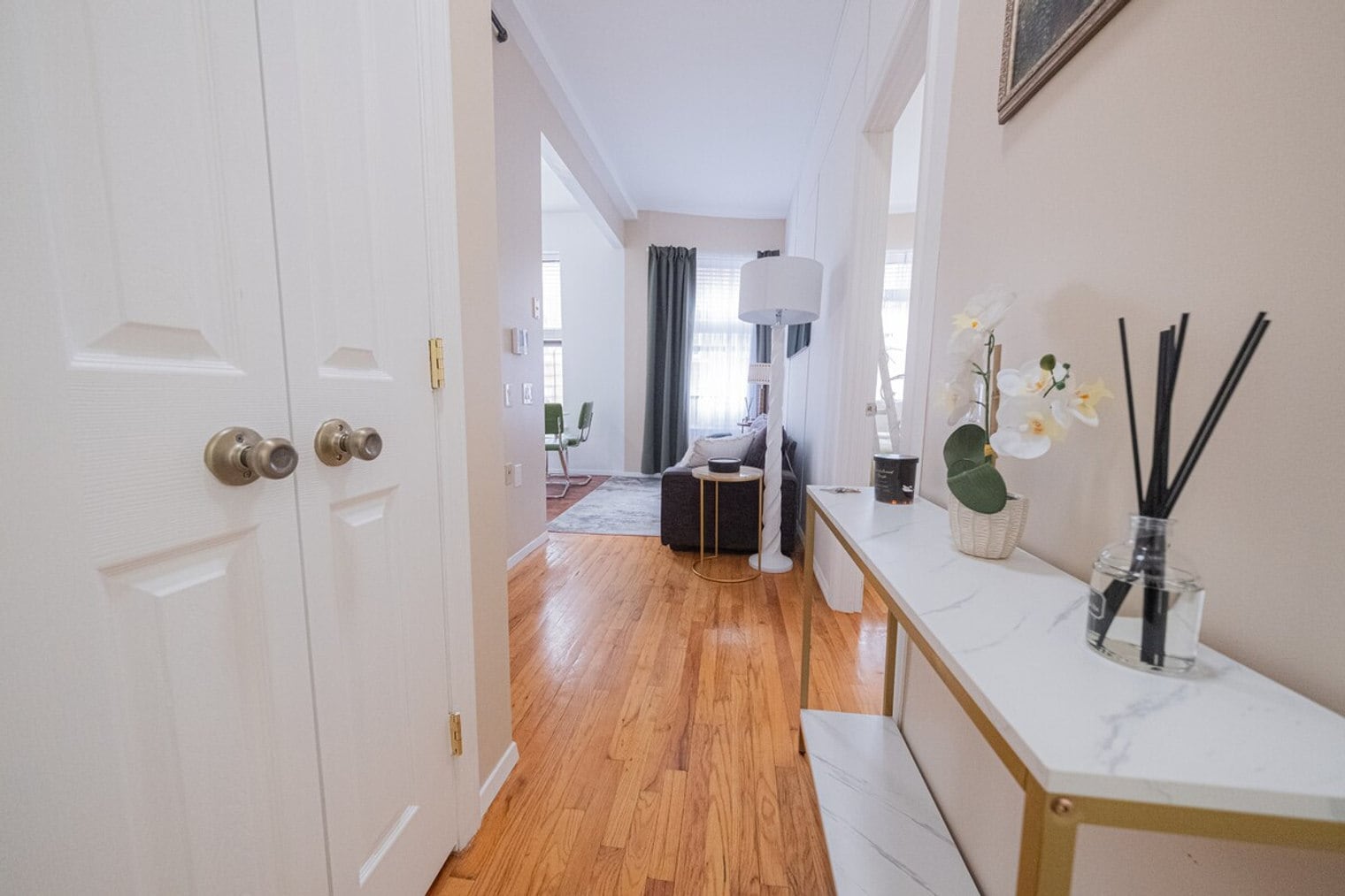 Building Photo - 240 W 112th St