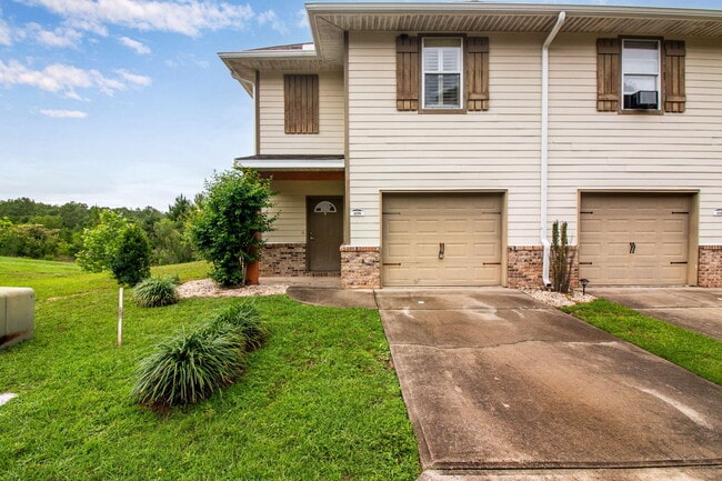Building Photo - 408 Arbor Lake Dr