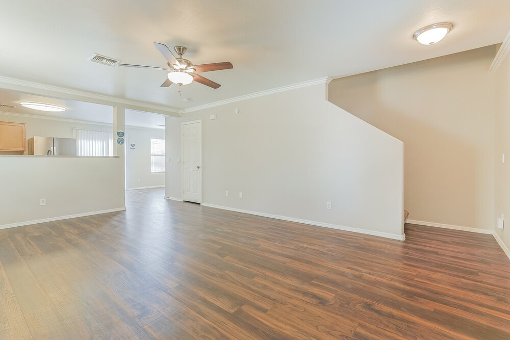Building Photo - 2297 E Meadow Chase Dr