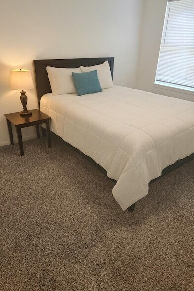 Building Photo - 600 Hilliard St