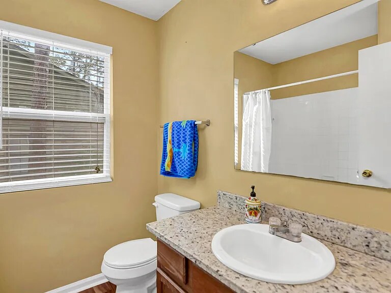 Building Photo - 107 Westpointe Ct