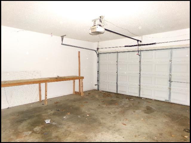 Building Photo - 1801 Mesquite Cir