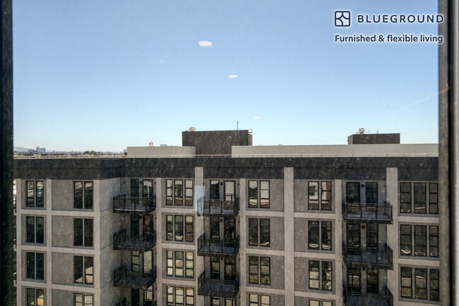 Building Photo - 4510 Hubbard St