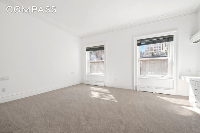 Building Photo - 114 E 30th St
