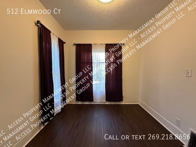 Building Photo - 512 Elmwood Ct