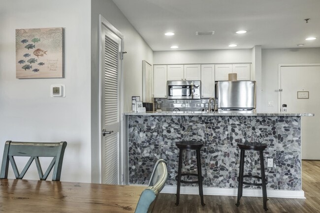 Building Photo - 5000 S Sandestin Blvd