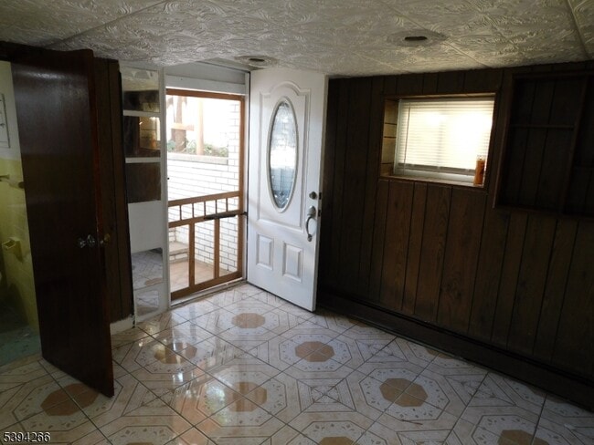 Building Photo - 78 Newark Ave