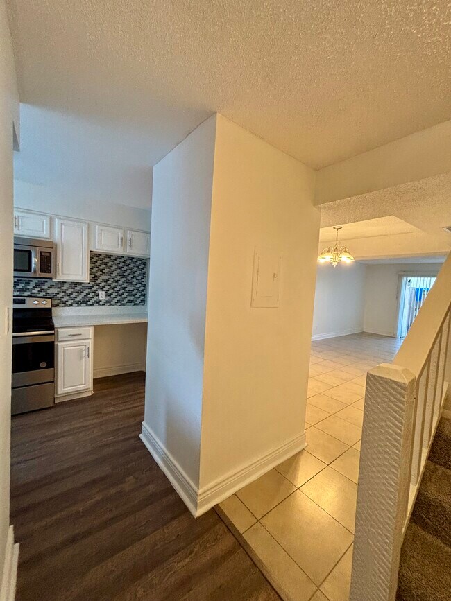 Building Photo - 7539 Abonado Rd